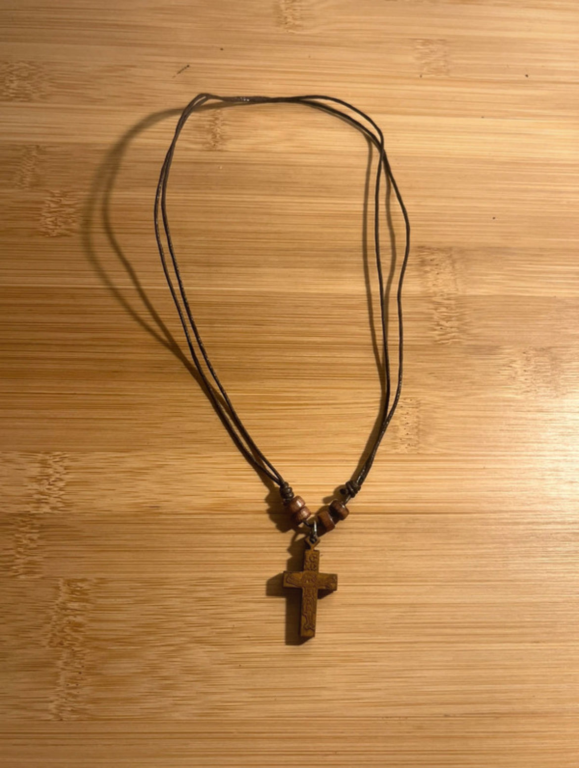 Collier avec croix